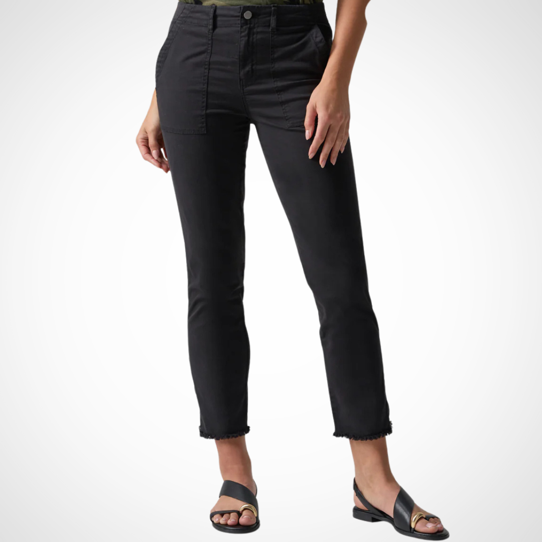 Jaboli Boutique - Fergus Ontario - Sanctuary Peace Maker Pant Cropped Color: Black Medium-weight straight-leg pants Standard rise with frayed hem 2 front and 2 back pockets Button front and zip fly closure Fitted silhouette Zipper detail at hem