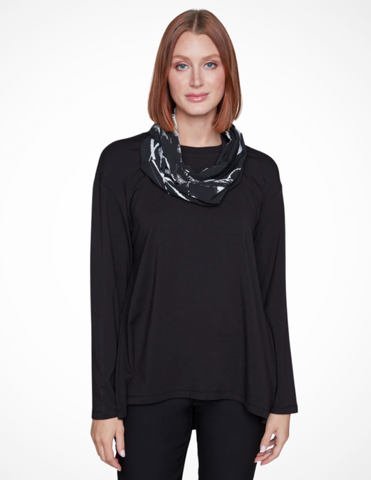 JaboliBoutique-FergusOntario-ClaireDesjardins-2 Piece Top 91796
Claire Desjardins Scarf and Tunic Top from the BREEZY BLACK & WHITE collection, featuring a black body, black-and-white print scarf, and back insert. Made from a soft blend of polyester, rayon, and spandex, with long sleeves, a mock neck, and peep-through back detail. Stylish two-tone design perfect for casual or dressy occasions.